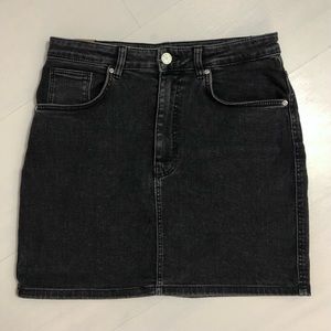 Zara Trafaluc Black Denim Mini Skirt